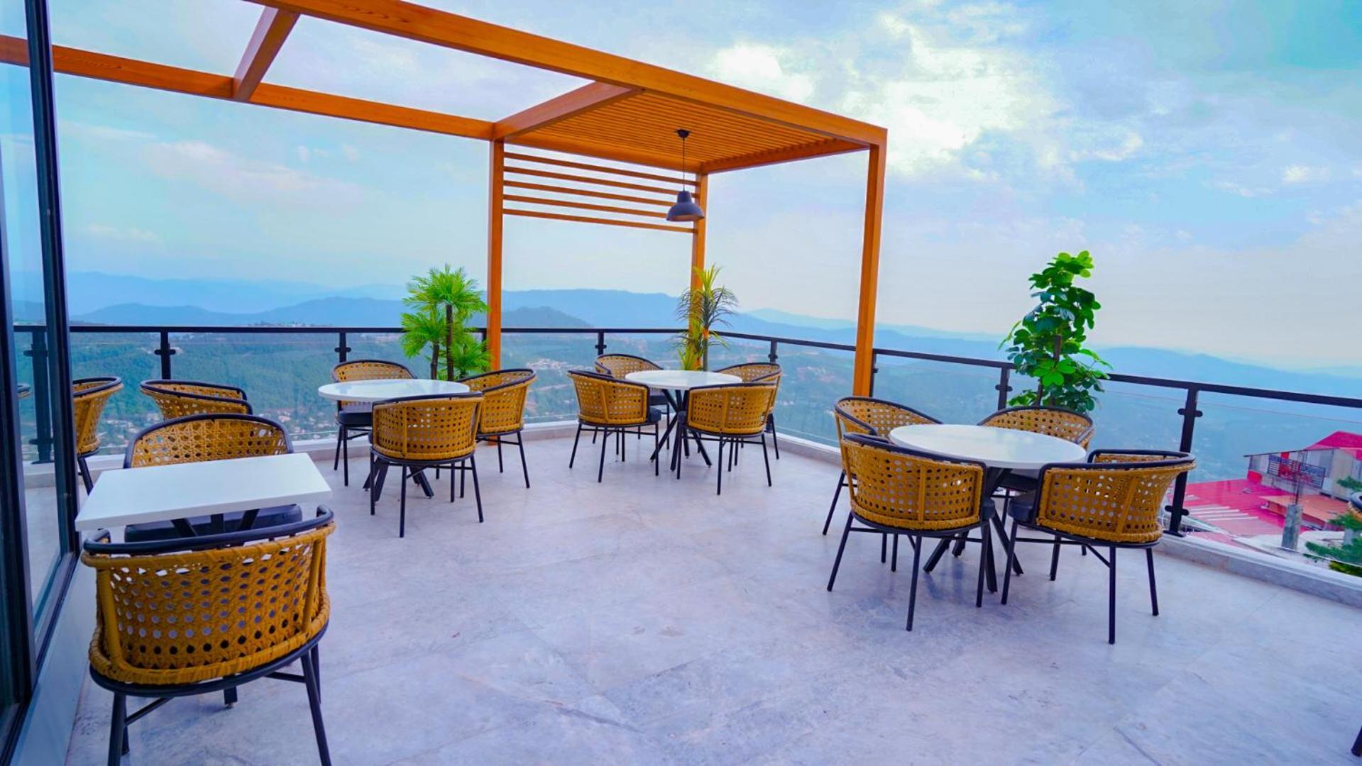 Fiora Hotel Мюри Екстериор снимка